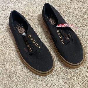 VANS Authentic Black w/ Brown Under